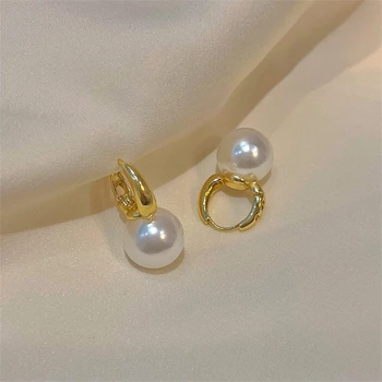 Простые женские серьги-кольца с жемчугом золотого цвета в стиле знаменитостей 2023, Корейские модные украшения, свадебные аксессуары для девочек, милые аксессуары